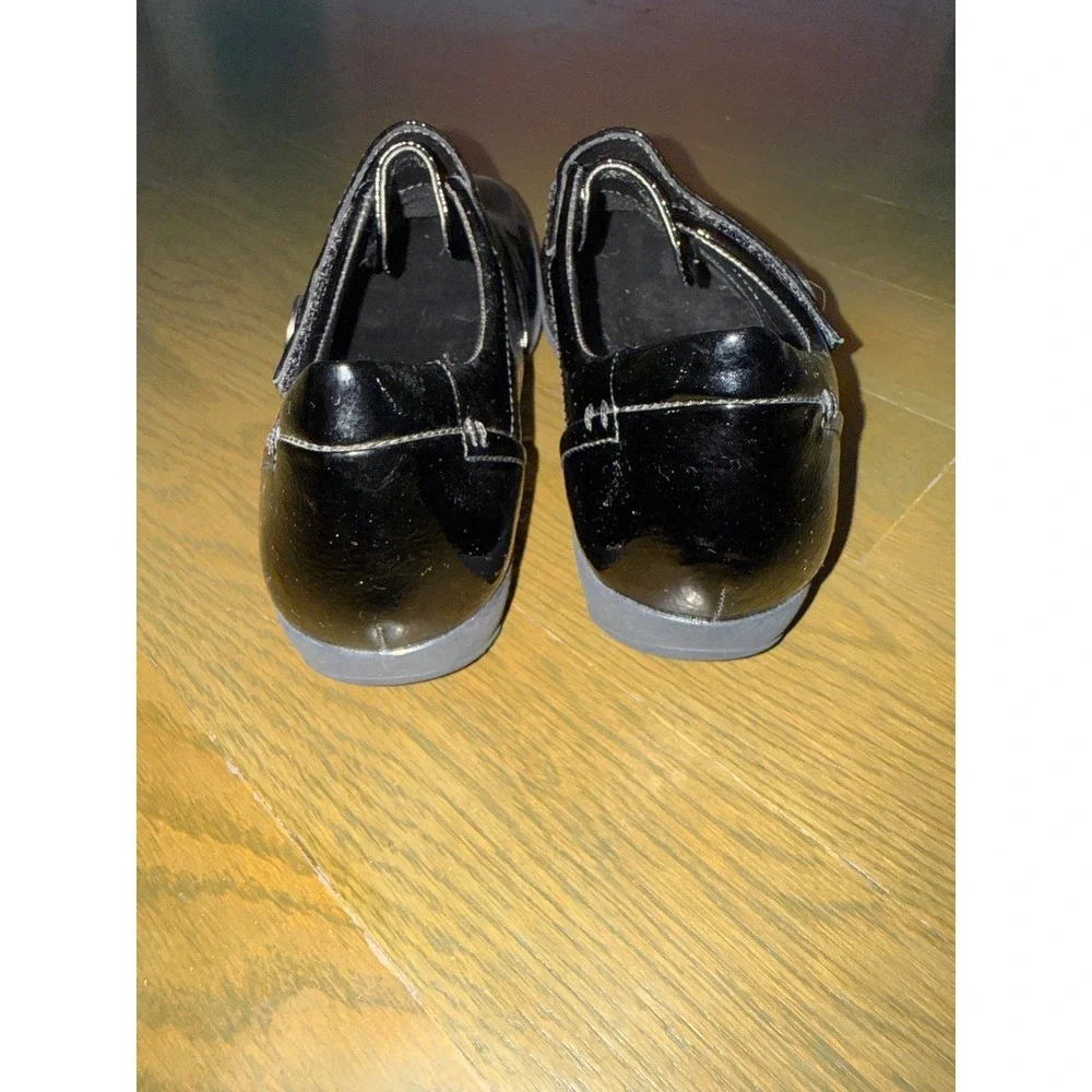 Josef Seibel Womens Black Patent Leather Hook Loop Strap Loafers Shoes Size 38